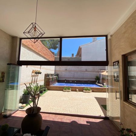 1aa7fa93-d194-48b0-9147-d11dd6a561d0