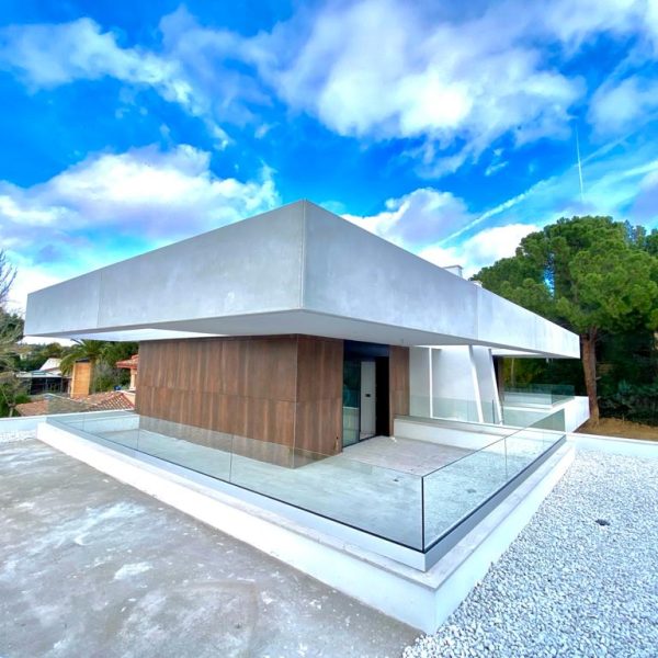 307c5ec7-2dd0-4928-8aab-45c977ca63b1 (1)