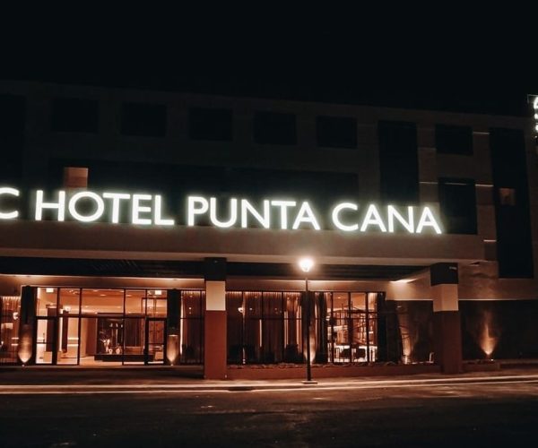 PHOTO-2022-08-01-15-12-01